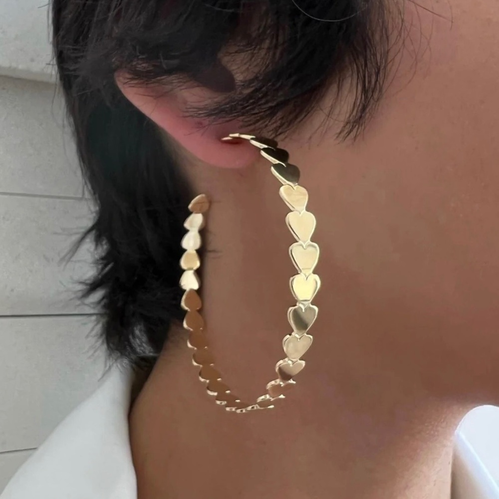 Jennifer Zeuner solid 14k gold Dream hoop 2.5”